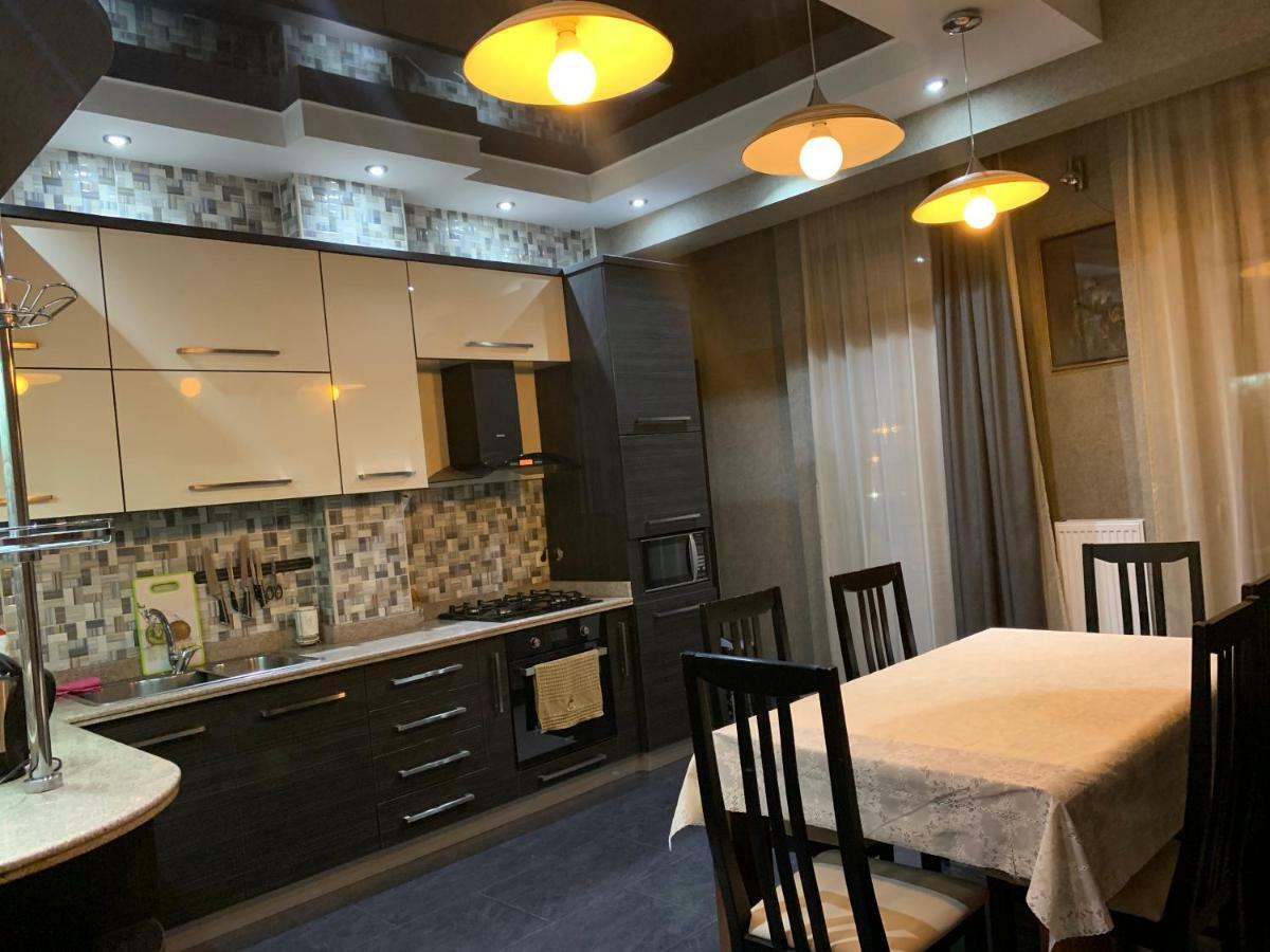 Lilika Apartments On Meskhishvili Tbilisi Exterior foto